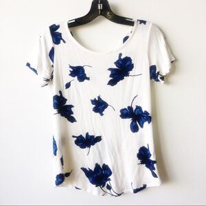 — Dynamite — White & Blue Rayon Blend Top